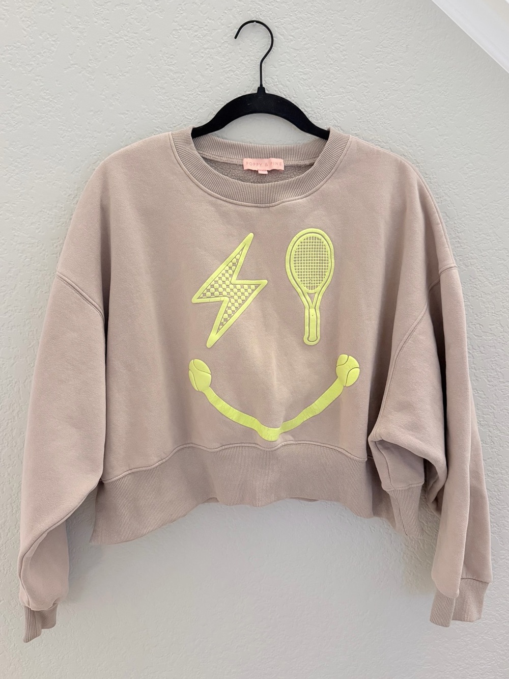 Poppy & Pine Tennis Smiley Puff Graphic Cropped Sweatshirt S/M